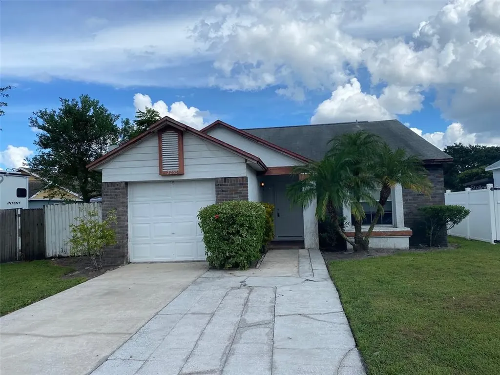 2253 Pimlico Street Orlando FL 32822