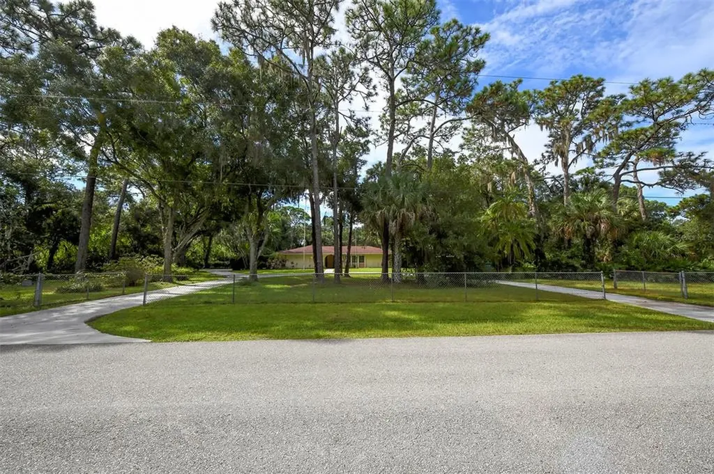 2322 59th Street Sarasota FL 34243