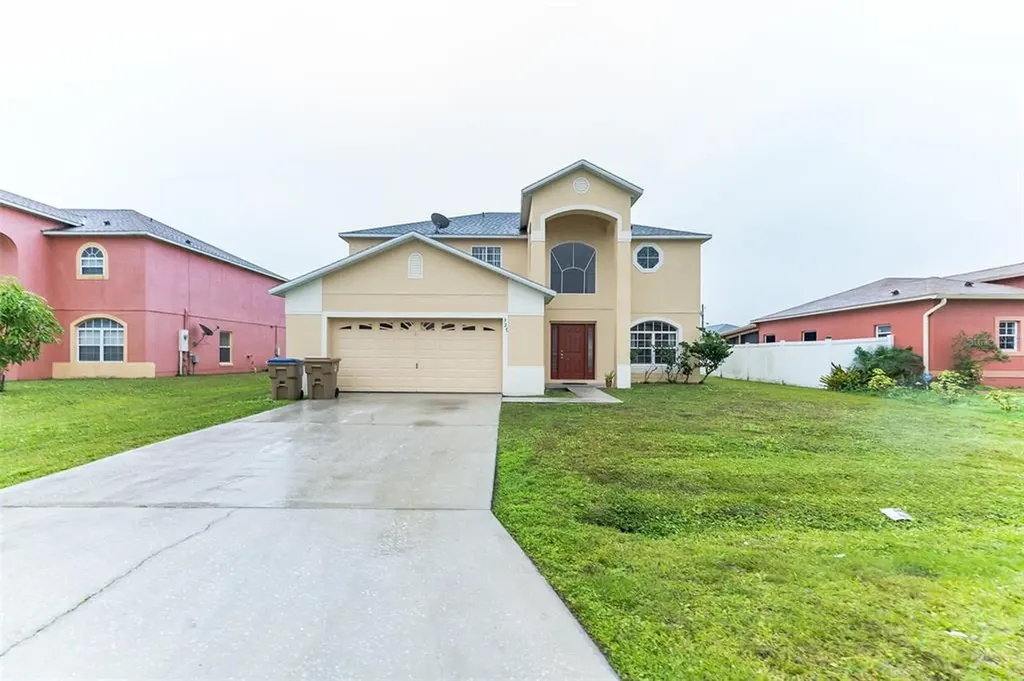 327 Aldershot Court Kissimmee FL 34758
