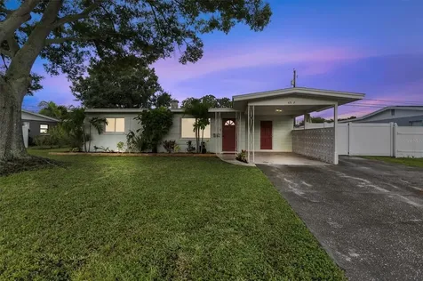 6918 20th Street N St Petersburg FL 33702