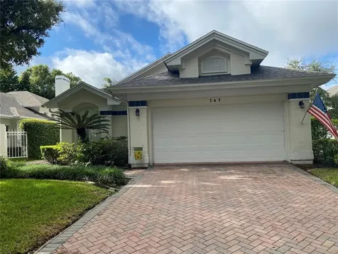 747 Crepe Myrtle Circle Apopka FL 32712