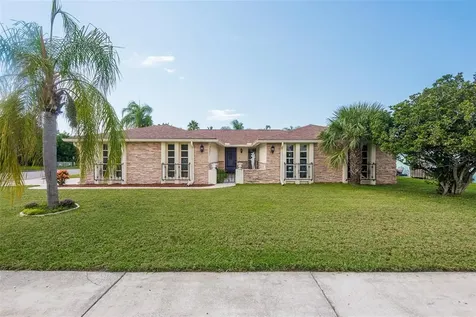 9811 Tradewinds Drive Port Richey FL 34668