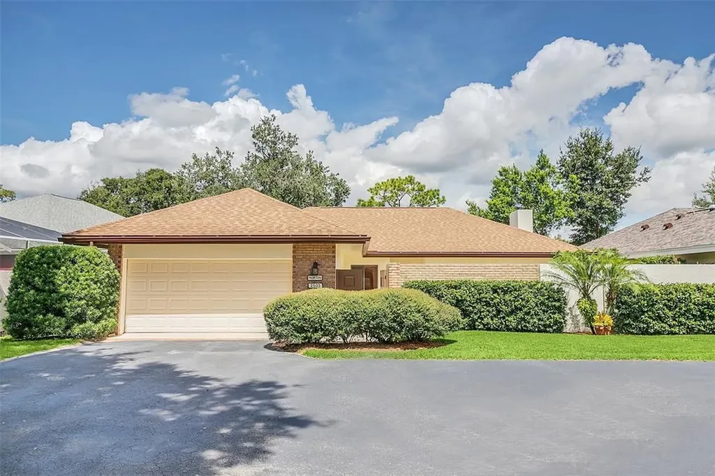 2503 Sweetwater Country Club Drive Apopka FL 32712