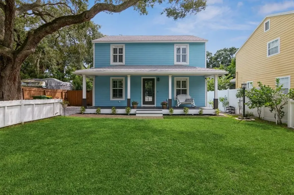 2472 Temple Street Sarasota FL 34239