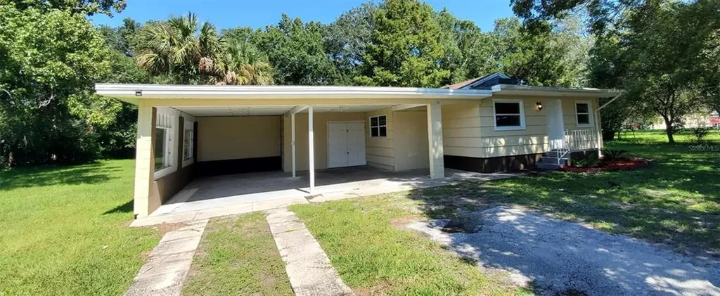 1102 Santa Barbara Drive Sanford FL 32773