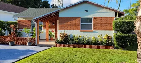 741 Lynndale Street N St Petersburg FL 33703