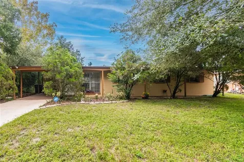 1318 Larsen Lane Tampa FL 33619