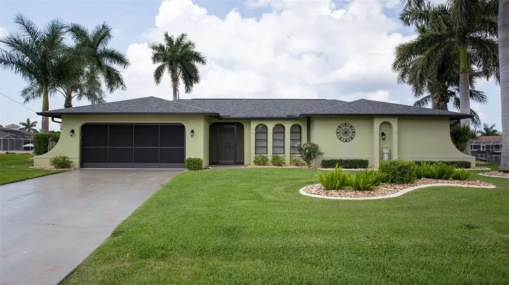 2322 SW 44th Terrace Cape Coral FL 33914
