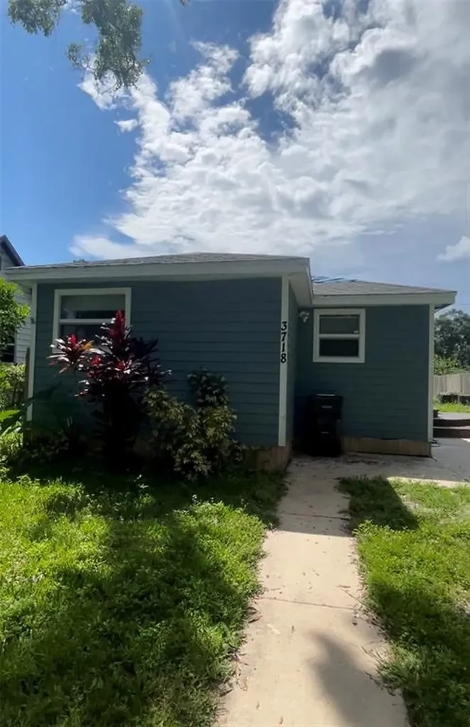 3718 41st Avenue N St Petersburg FL 33714