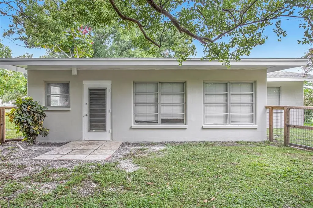 2230 Florinda Street Sarasota FL 34231