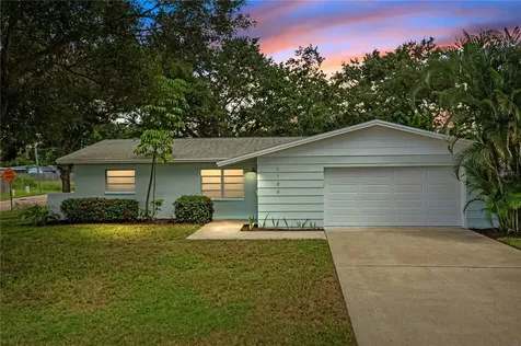 6199 34th Avenue N St Petersburg FL 33710