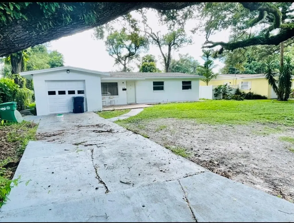 3209 E 22nd Avenue Tampa FL 33605