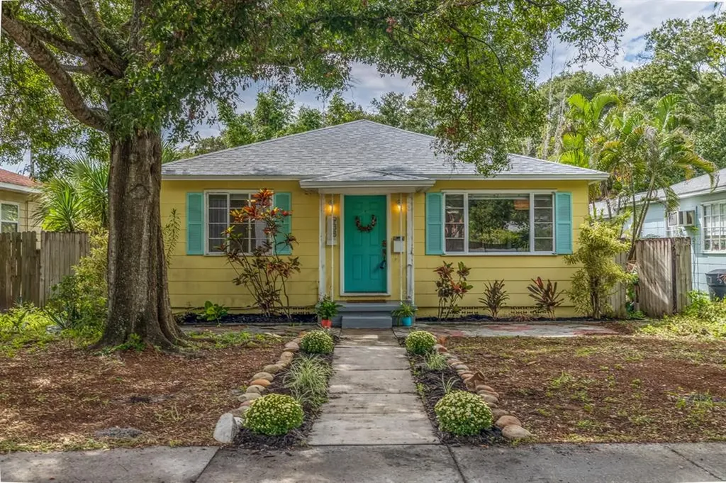 938 27th Street N St Petersburg FL 33713