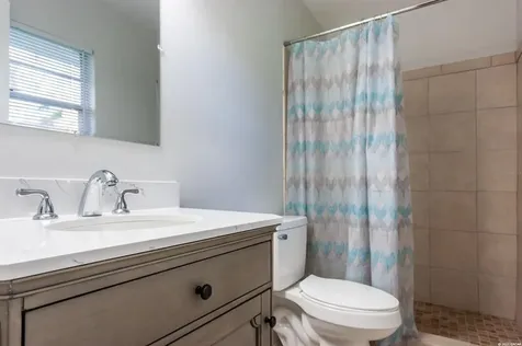 5621 NW 28th Terrace Gainesville FL 32653