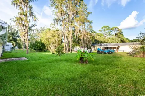 5621 NW 28th Terrace Gainesville FL 32653