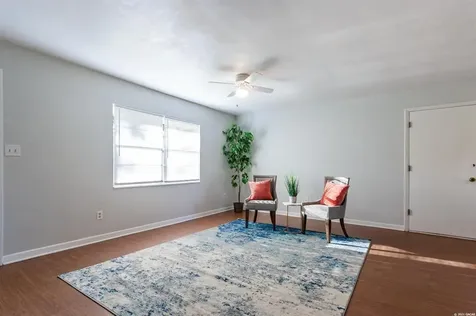 5621 NW 28th Terrace Gainesville FL 32653