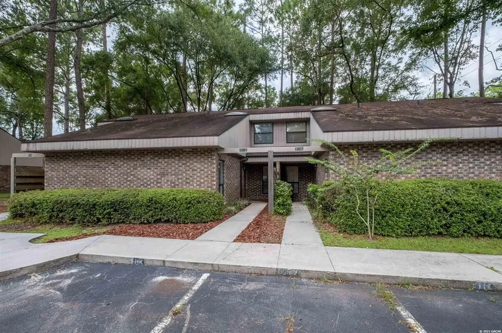 5112 NW 34th Place Gainesville FL 32606