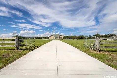 22746 NW 142nd Avenue High Springs FL 32643