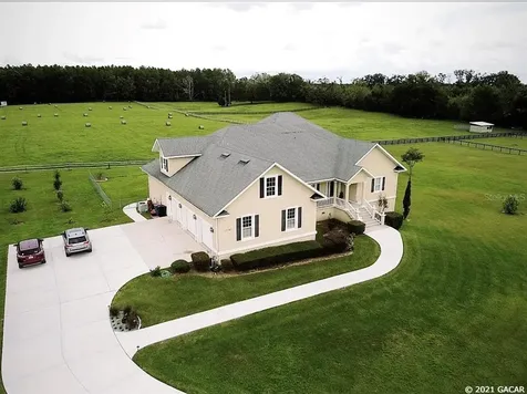 22746 NW 142nd Avenue High Springs FL 32643