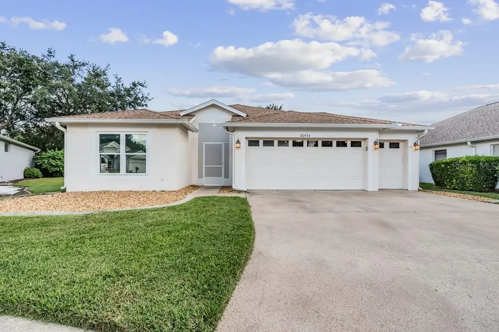 20934 Sunsweet Court Land O Lakes FL 34637