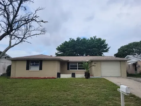 11211 Nome Avenue Port Richey FL 34668