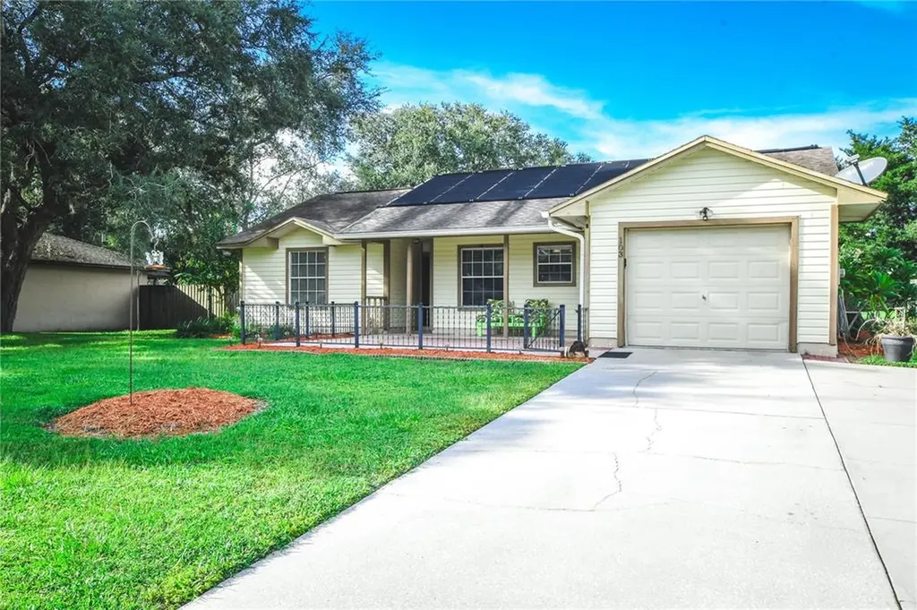 103 W Osceola Court Minneola FL 34715