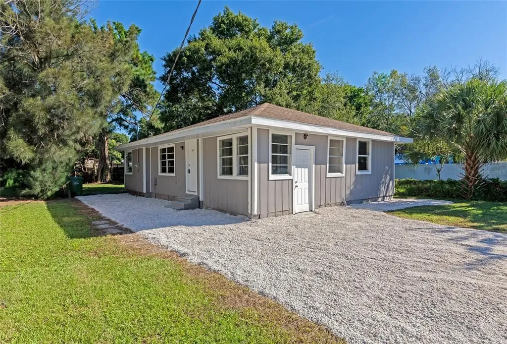 2073 28th Street Sarasota FL 34234