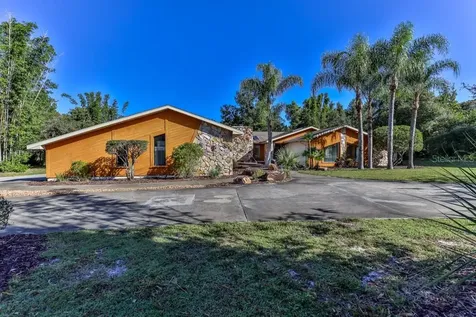 7487 River Country Drive Weeki Wachee FL 34607