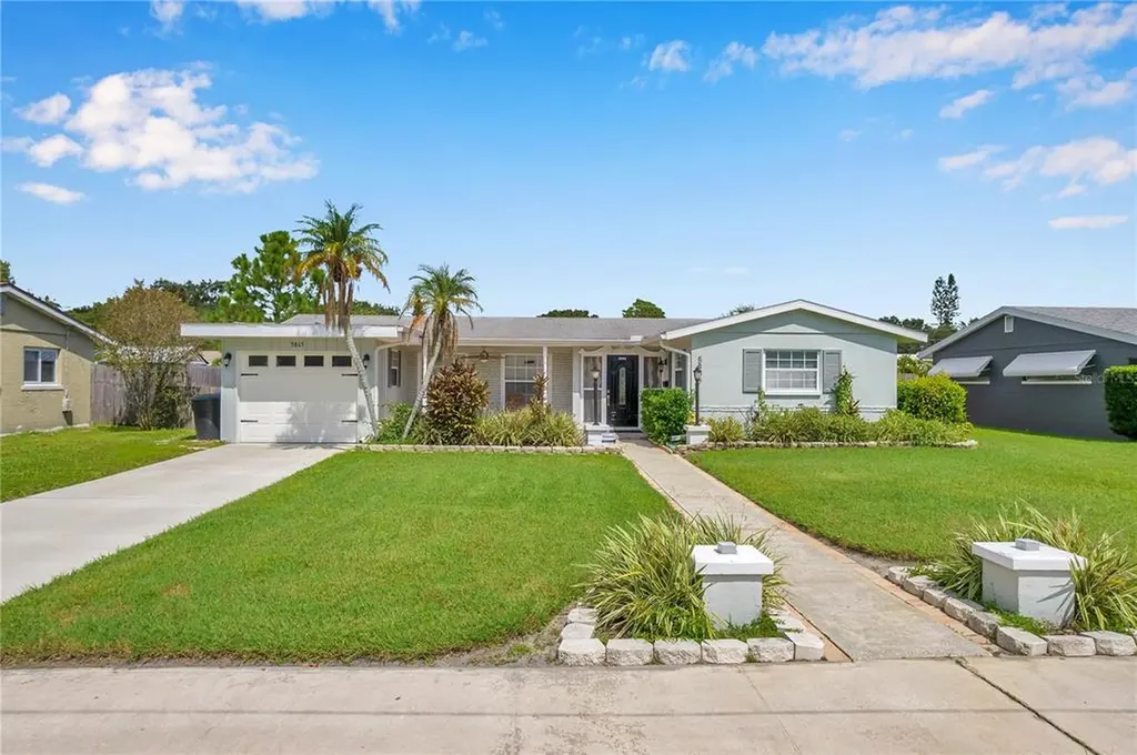 5865 30th Avenue N St Petersburg FL 33710