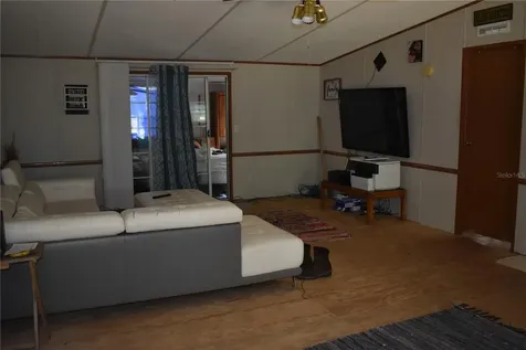 15551 N Us Highway 301 Citra FL 32113