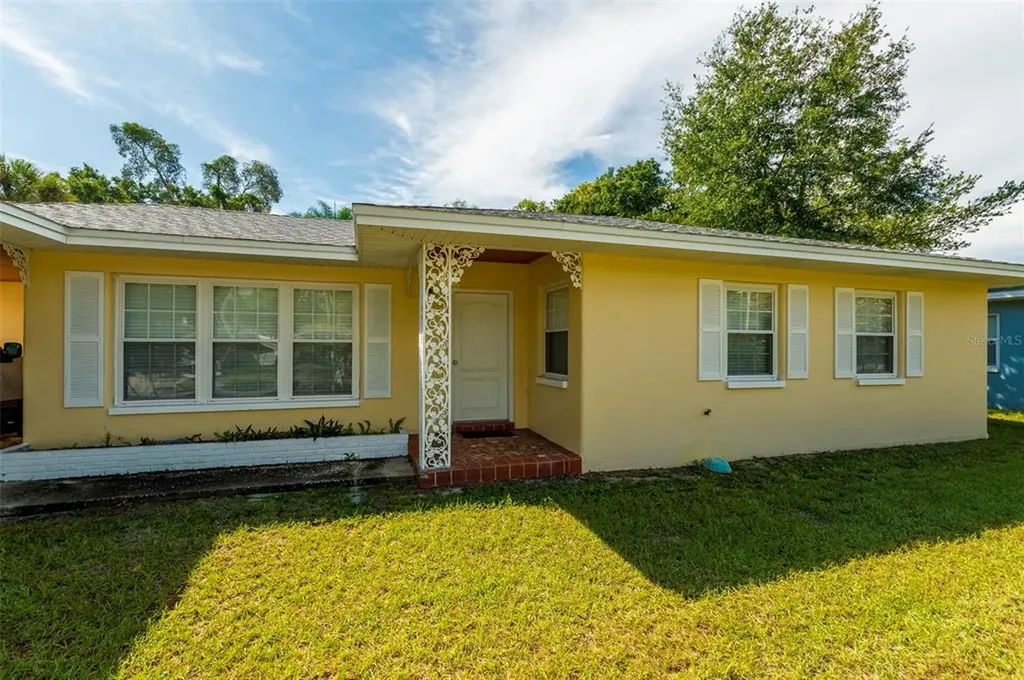806 W 124th Avenue Tampa FL 33612