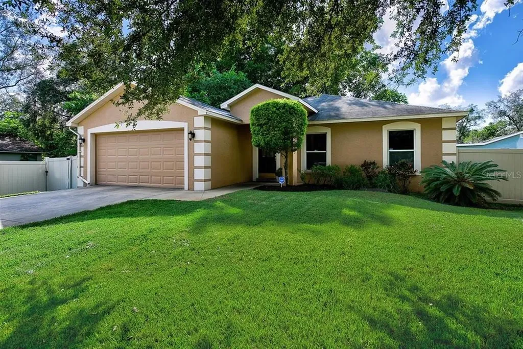 10006 N 21st Street Tampa FL 33612