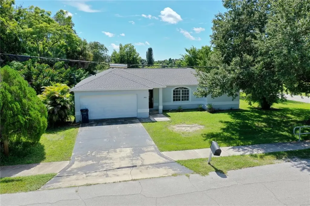 303 29th Street E Palmetto FL 34221