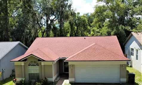 7420 Becky Thatcher Lane Tampa FL 33637