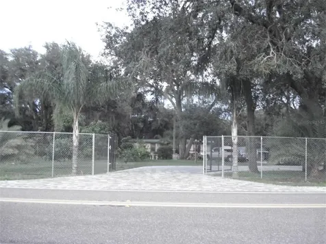 Avon Park Cutoff East Road Frostproof FL 33843