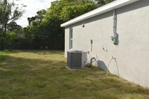 721 28th Street NW Winter Haven FL 33881