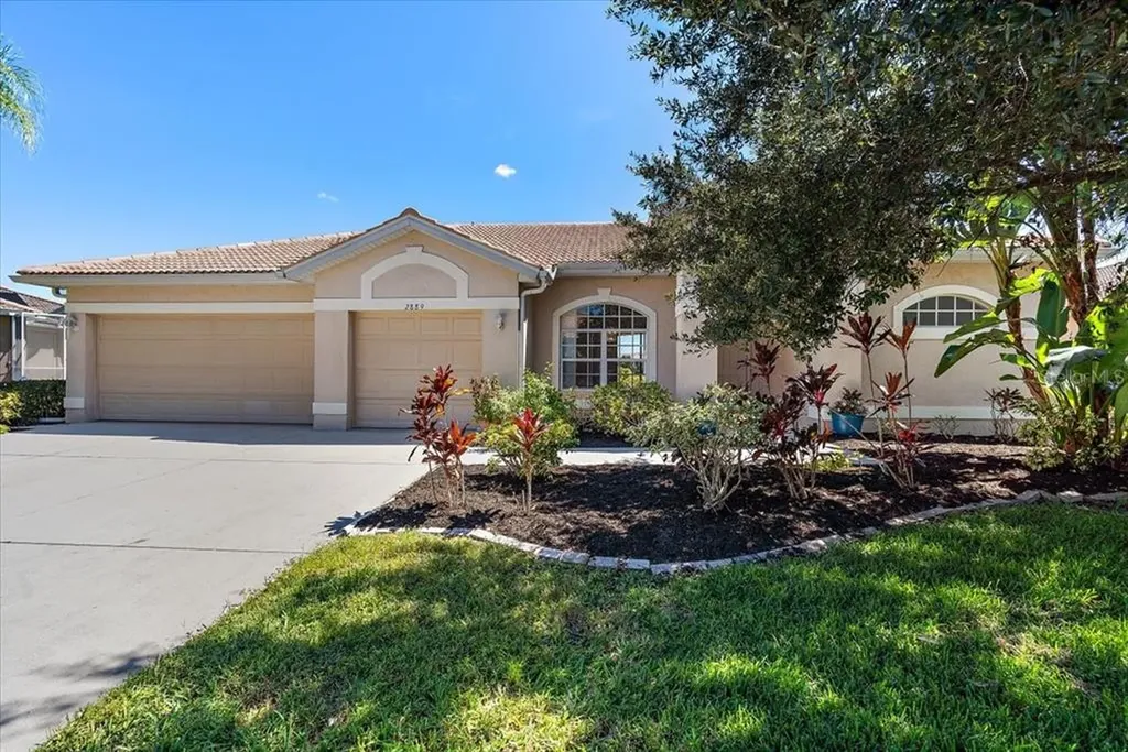 2889 Seasons Boulevard Sarasota FL 34240