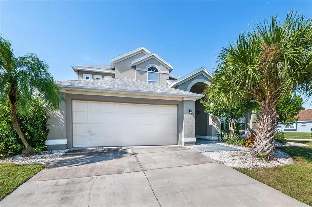 614 Rochester Loop Davenport FL 33897