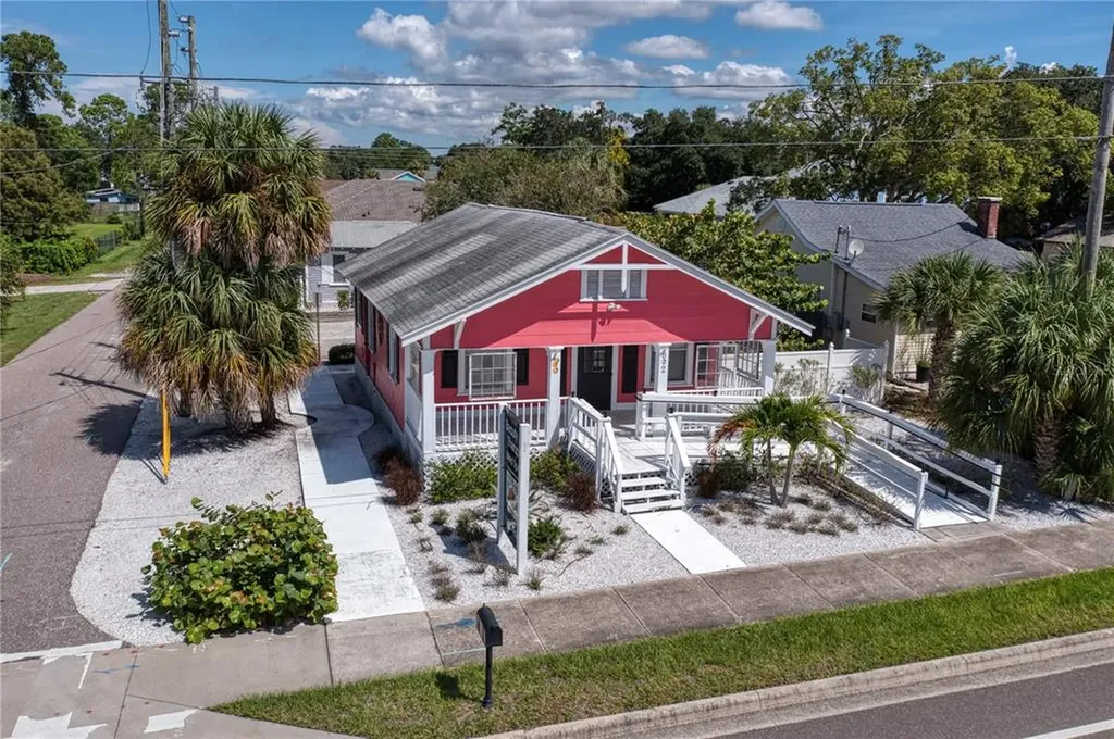 602 Skinner Boulevard Dunedin FL 34698
