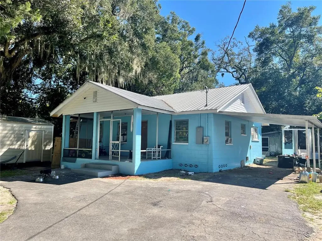 1743 NE 7th Avenue Ocala FL 34470