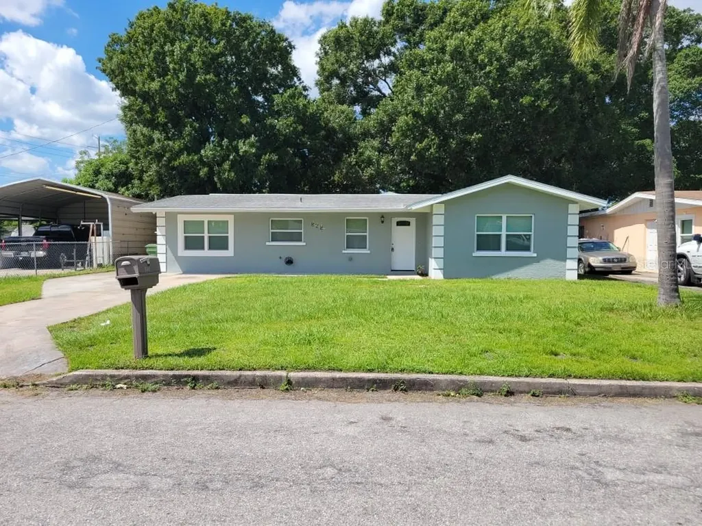 828 17th Street Court E Bradenton FL 34208