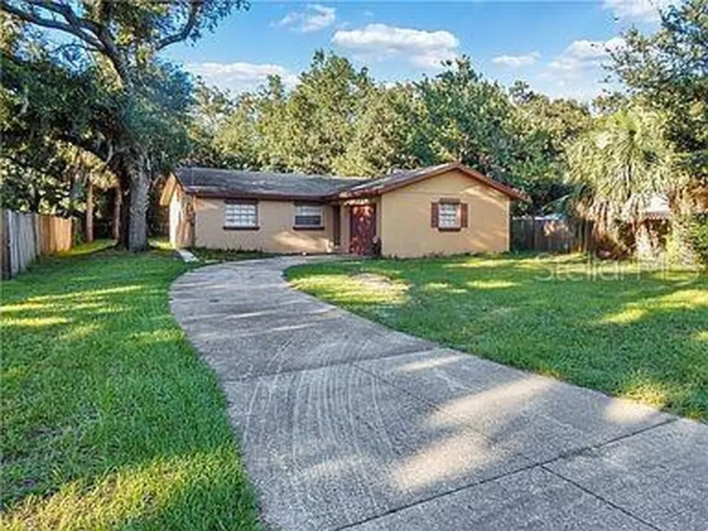 1007 Schuylkill Street Kissimmee FL 34744