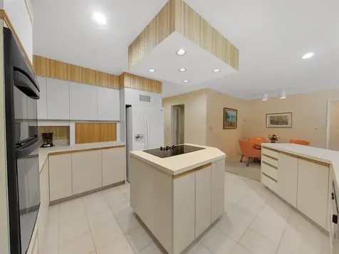 4364 Brandywine Drive Sarasota FL 34241