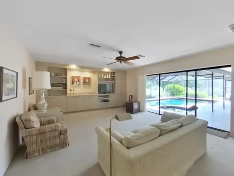 4364 Brandywine Drive Sarasota FL 34241
