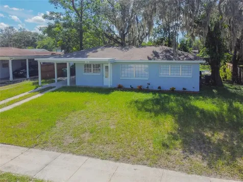 216 W Seneca Avenue Tampa FL 33612