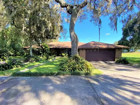 110 W Cowpen Lake Road Hawthorne FL 32640