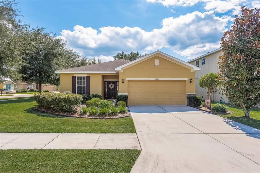 6308 Twin Bridges Drive Zephyrhills FL 33541