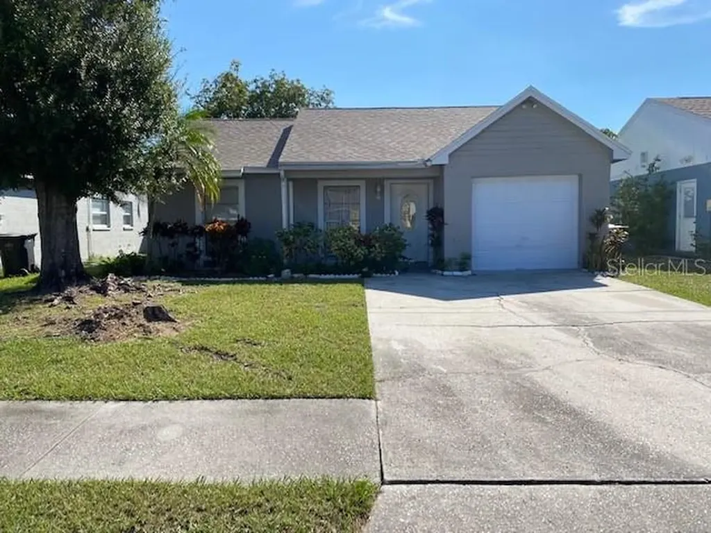 12707 Polly Place Tampa FL 33625