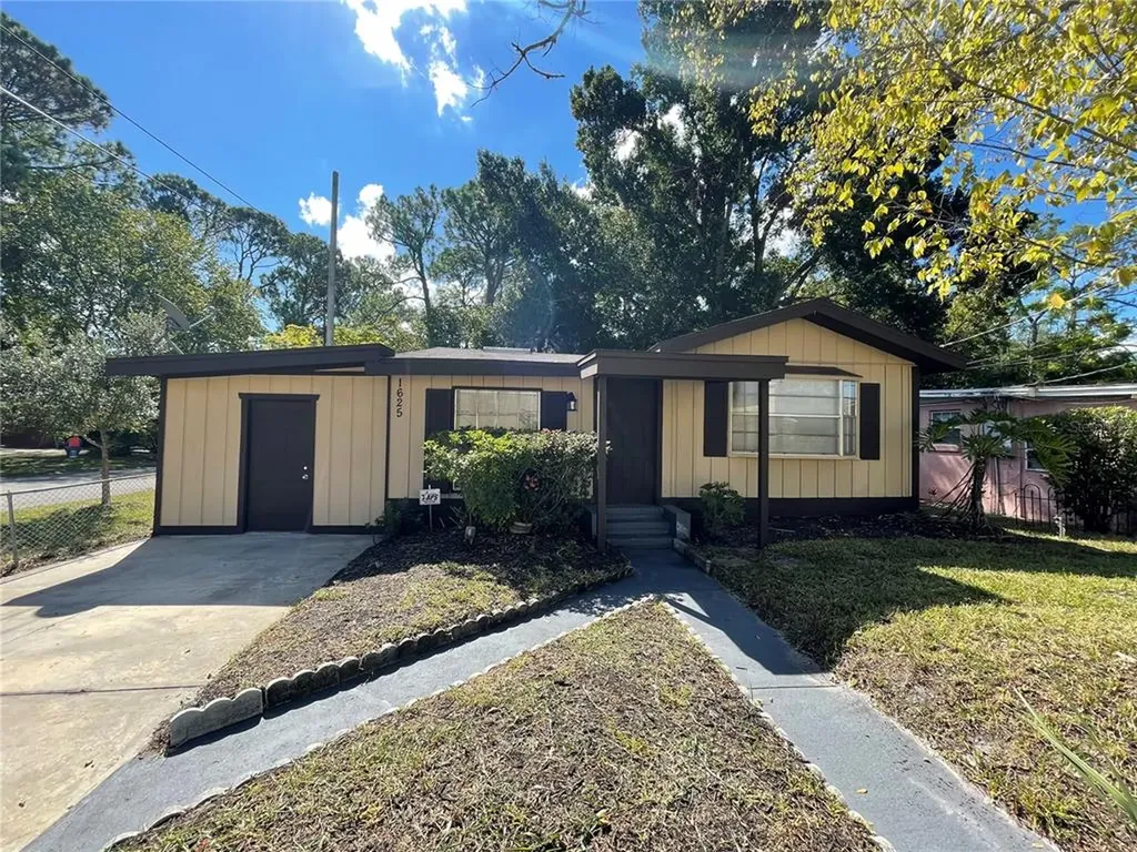 1625 Illinois Street Daytona Beach FL 32114