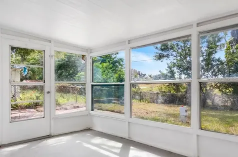 4526 Flora Avenue Holiday FL 34690